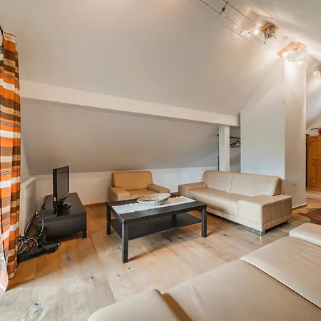 Ferienhaus Gut - Eisenlehen *