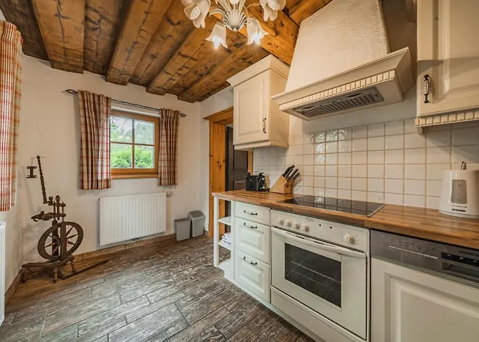 بيت للعطل Ferienhaus Gut - Eisenlehen *